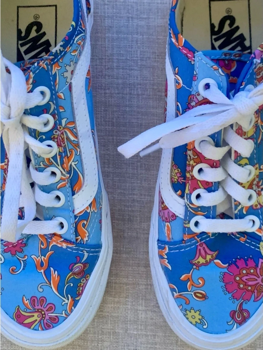 VANS LIBERTY FLORAL OLD SKOOL SNEAKERS 5.5